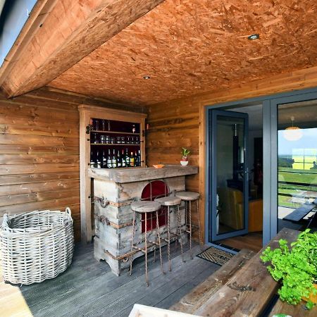 Comfortable And Spacious Apartment With Cosy Terrace And Fabulous View Mont  Esterno foto