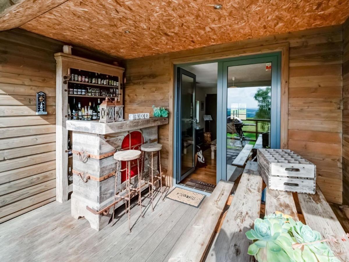 Comfortable And Spacious Apartment With Cosy Terrace And Fabulous View Mont  Esterno foto